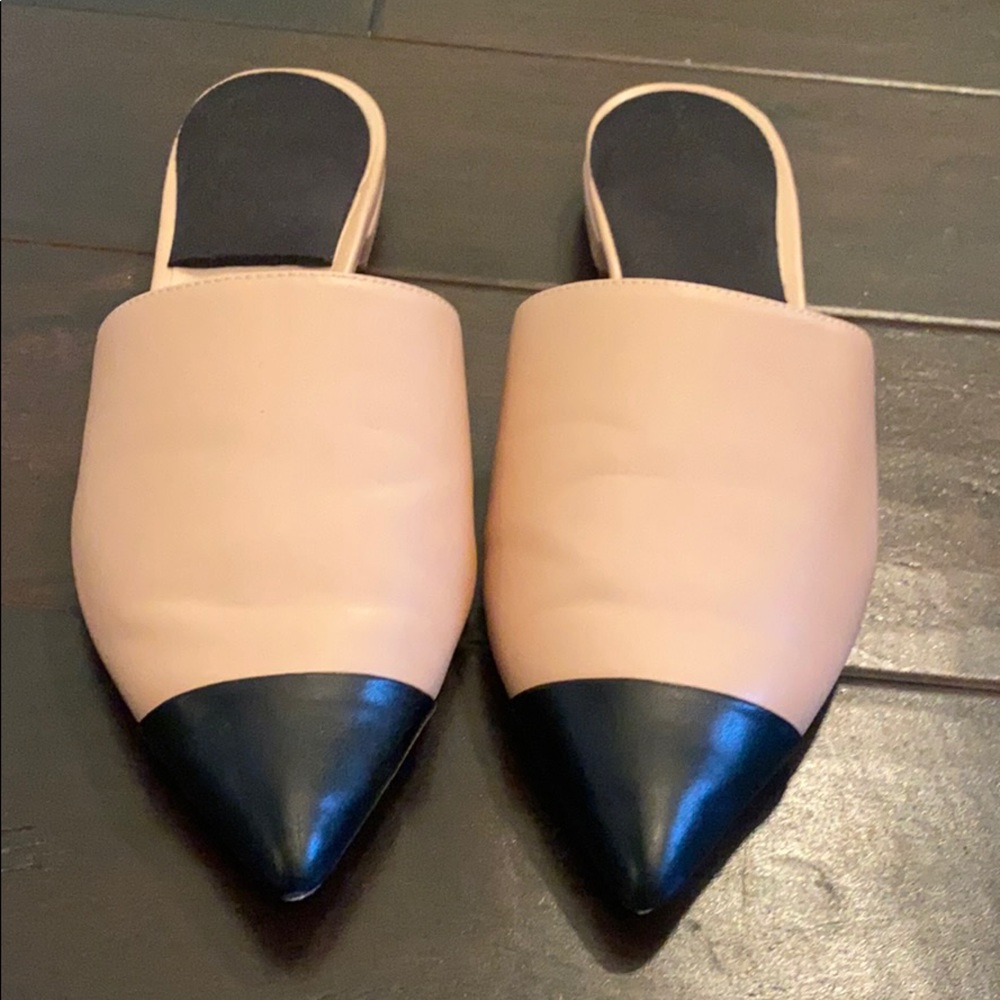 Rate Flats from Revolve